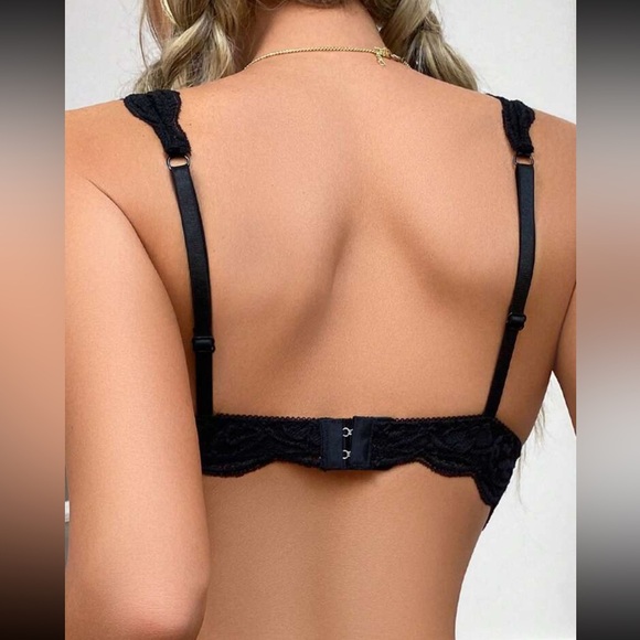 Luxe lace bralette - Picture 3 of 8